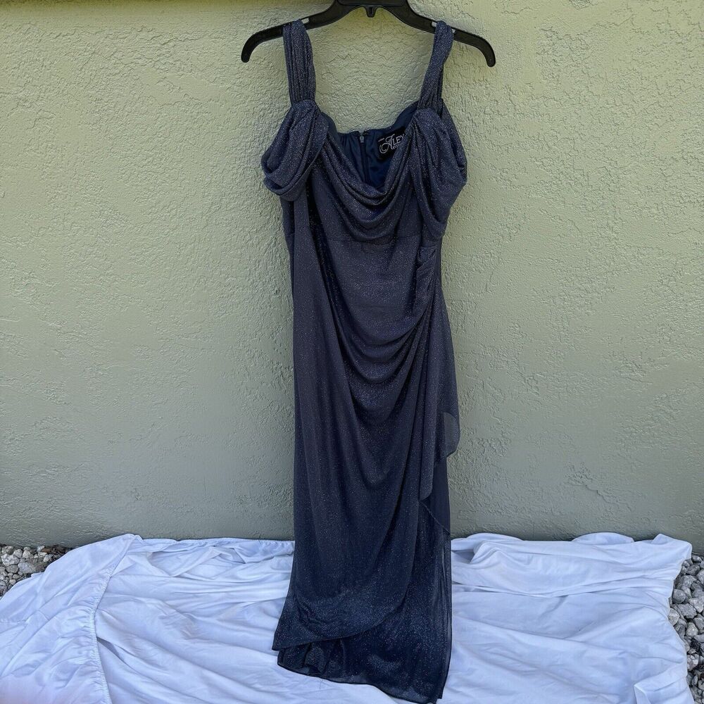 Alex Evenings Womens Dress Size 16W Sleeveless 1/2 Zip On Back